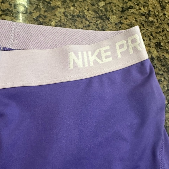 Nike Shorts - Picture 2 of 5